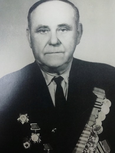 Данин Алексей Яковлевич