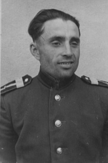 Карабиненко Леонид Еремеевич