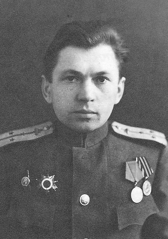 Новаторов Иван Арсеньевич