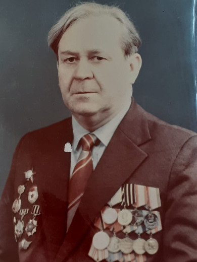 Шиянов Евгений Андреевич