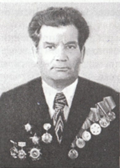 Абуталипов Узбек Хазиевич