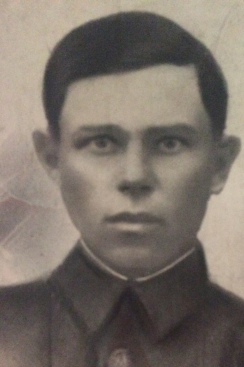 Лихачев Иван Яковлевич