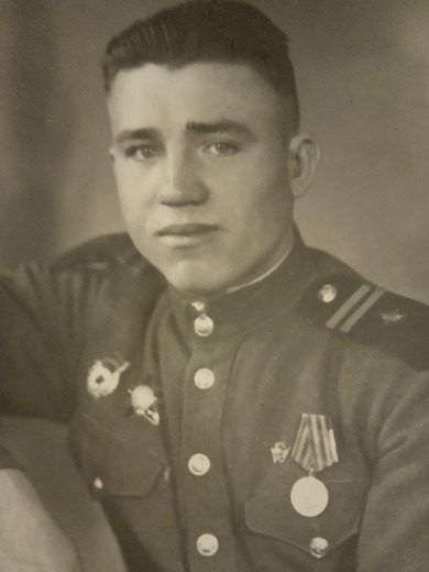 Аверичев Валентин Алексеевич