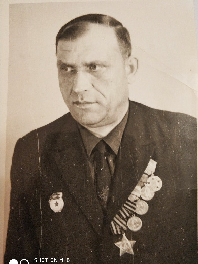 Симаков Георгий Николаевич