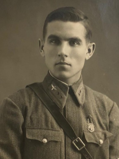 Школьников Александр Никифорович