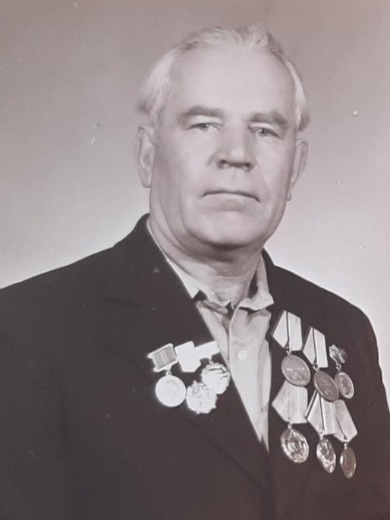 Меньшенин Алексей Григорьевич