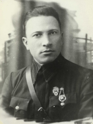 Семёнов Виктор Васильевич