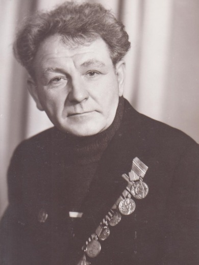 Власов Виктор Александрович