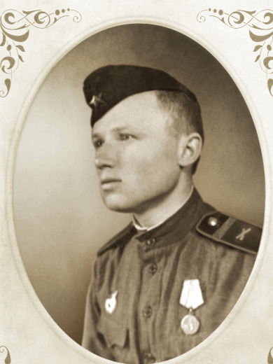 Мирошников Иван Васильевич