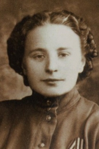 Зверева (Иванова) Серафима Ивановна