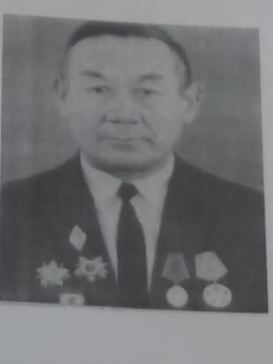 Курмангалиев Ануарбек