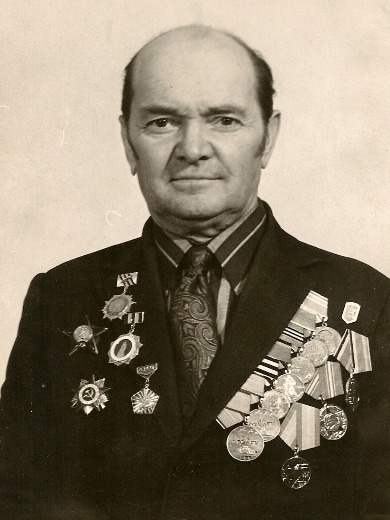 Толстолобов Михаил Степанович