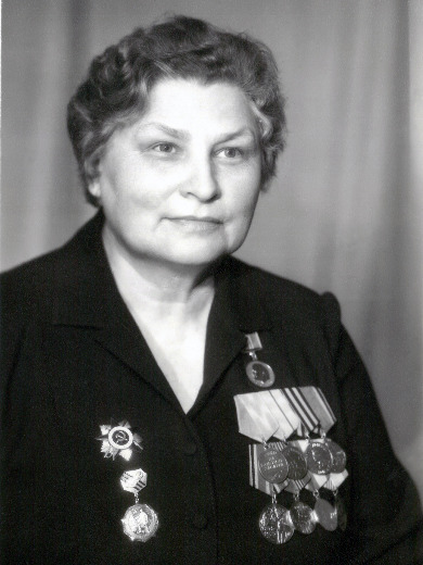 Калинина Евгения Дмитриевна