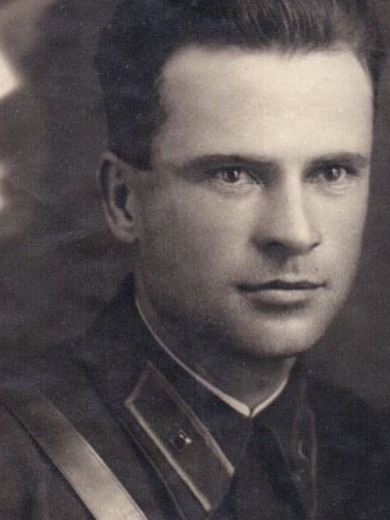 Макеев Иван Дмитриевич