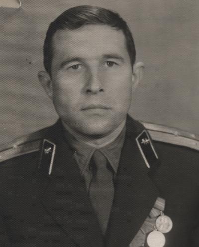 Хомутов Иван Иванович