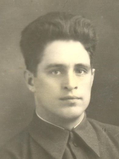 Гилев Иван Никифорович