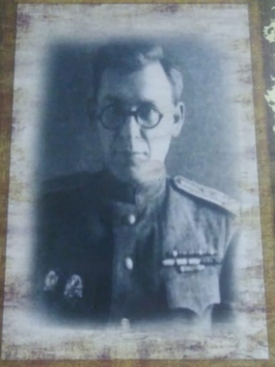 Ахрамеев Виктор Захарович