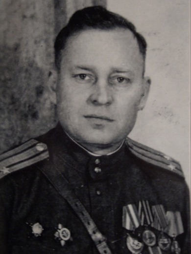 Терновой Петр Тихонович