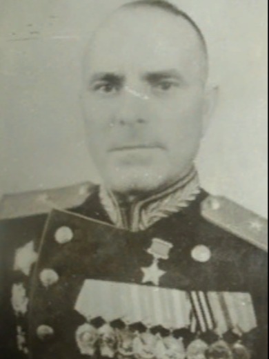 Червоний Логвин Данилович