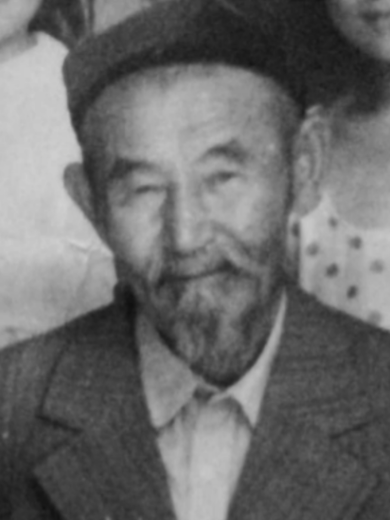 Ускумбаев Парен