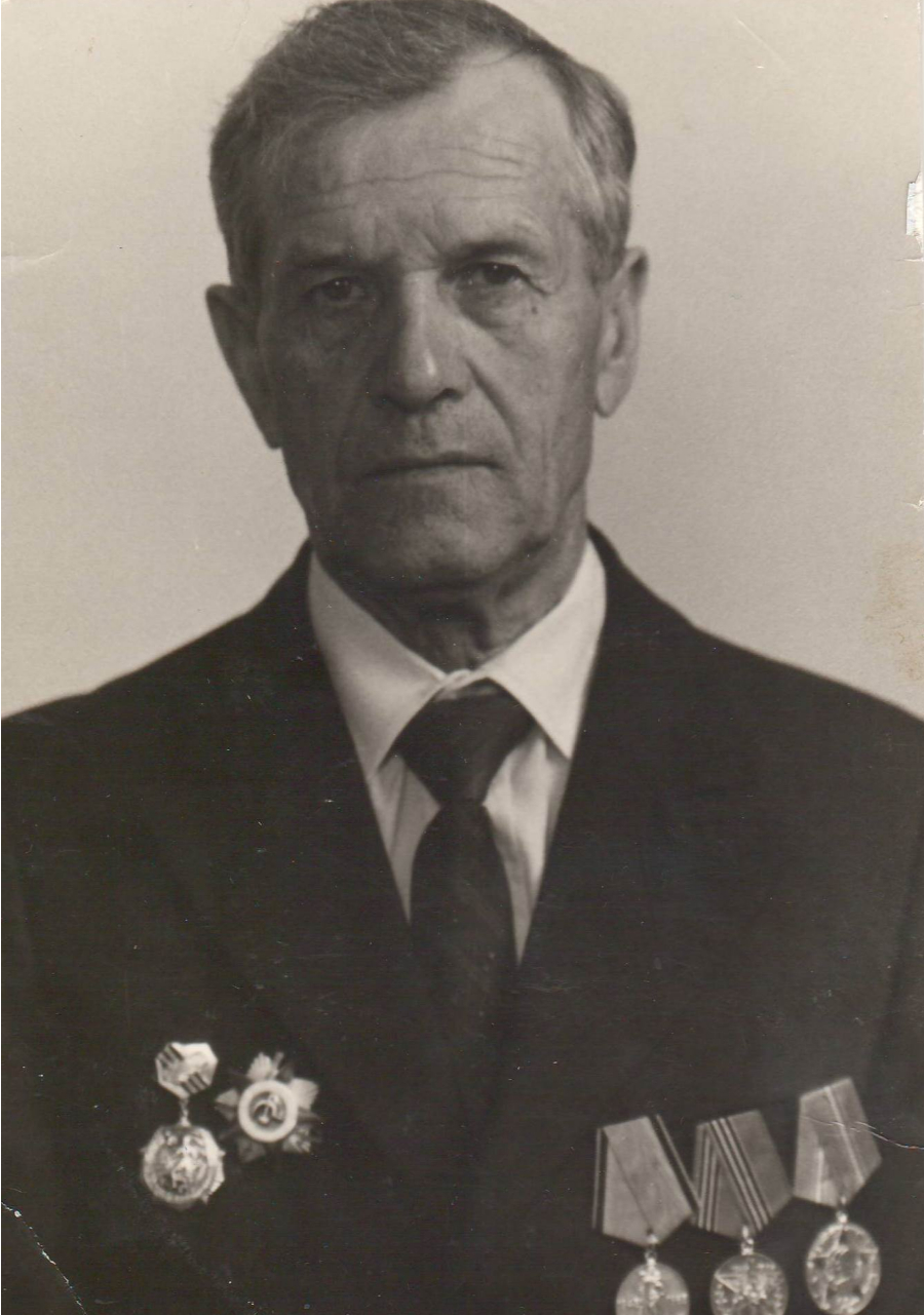 Синякин Максим Акимович