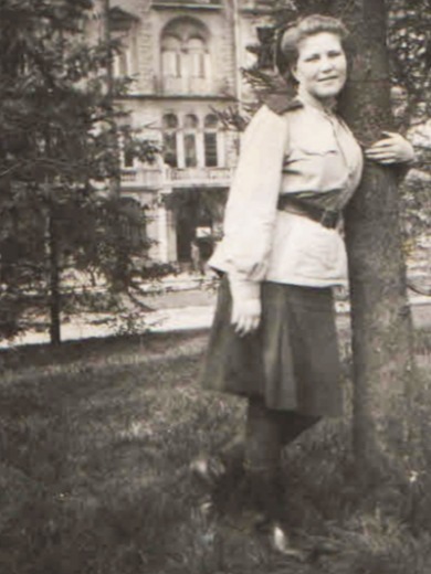 Эберле (Ядрышникова) Зинаида Сергеевна