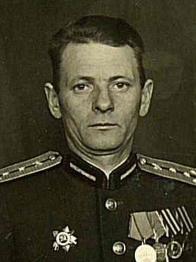 Петелин Павел Фомич