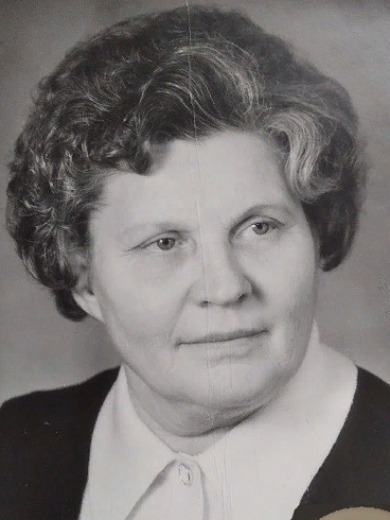 Вылозовская Клавдия Николаевна