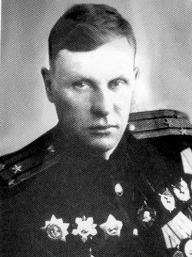 Леонов Михаил Павлович
