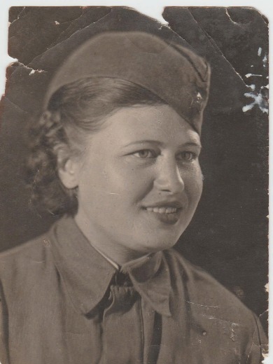 Краснянская (Крапива) Екатерина Ивановна