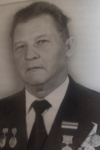 Лозенко Дмитрий Никитович