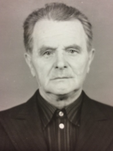 Поцелуйкин Яков Лаврентьевич