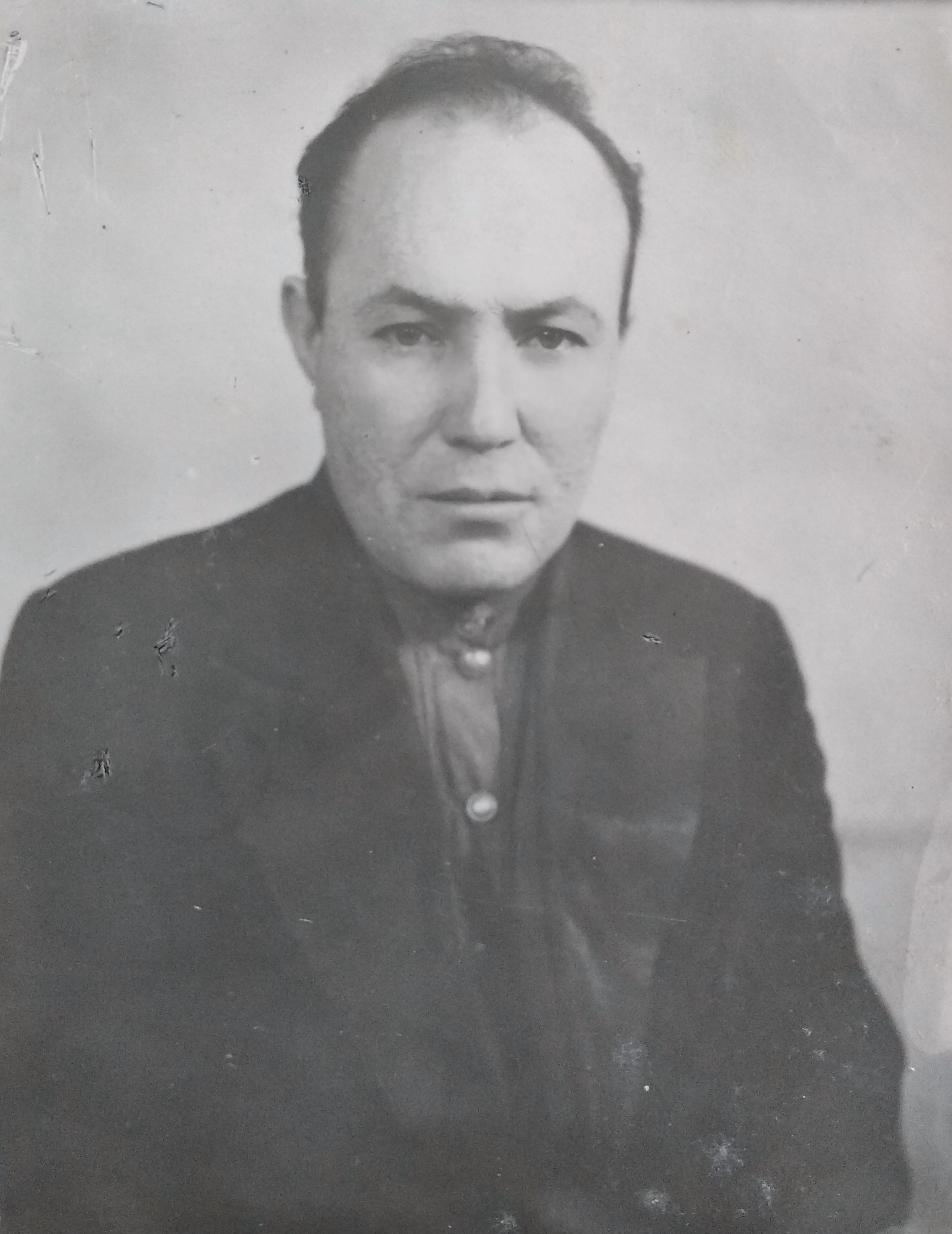 Абизов Валентин Абдулович