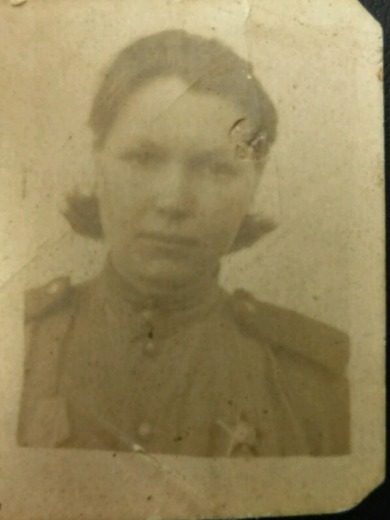 Нарыжная (Мигляченко) Нина Ниловна