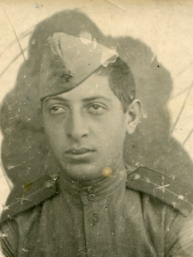 Аракелов Георгий Александрович