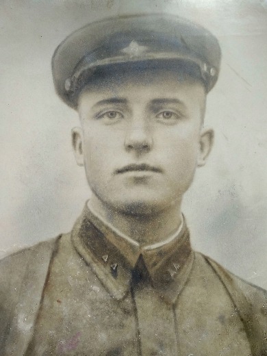 Новоженцев Иван Иванович