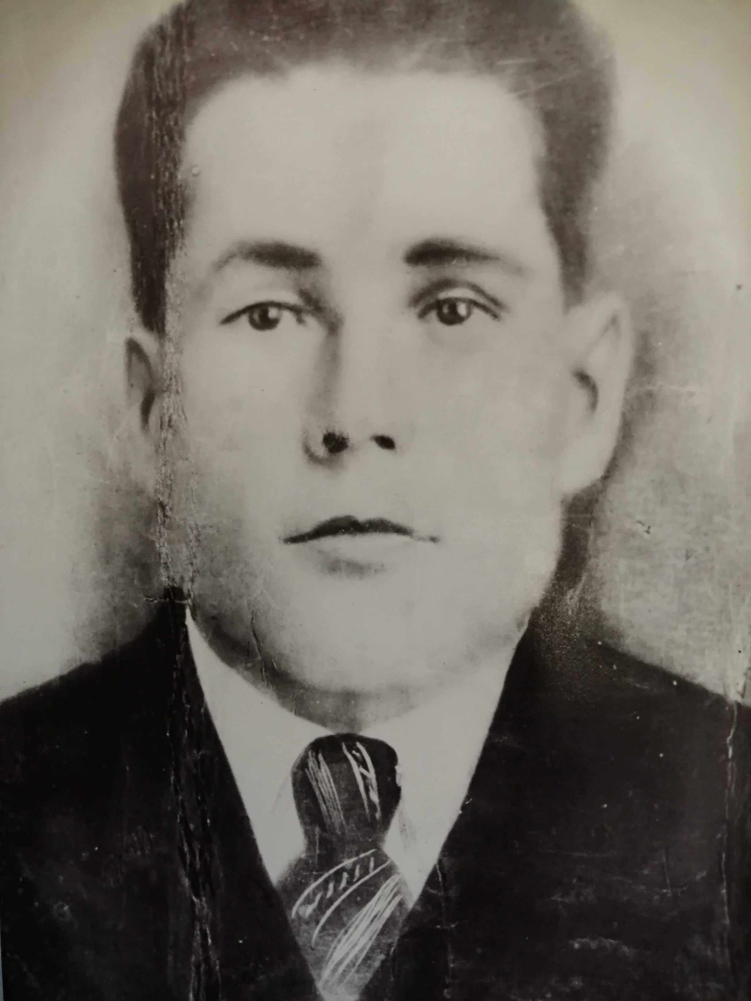 Борисов Иван Борисович