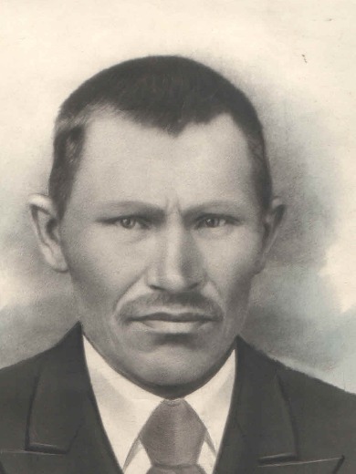 Комов Платон Николаевич