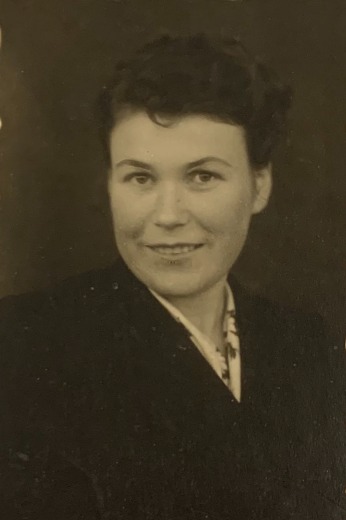 Волкова Антонина Денисовна