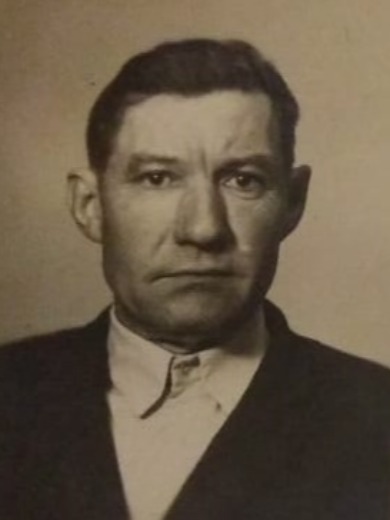Оленин Михаил Алексеевич
