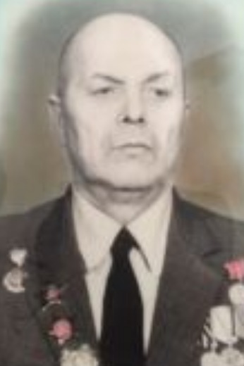 Алимханов Исак Алимханович