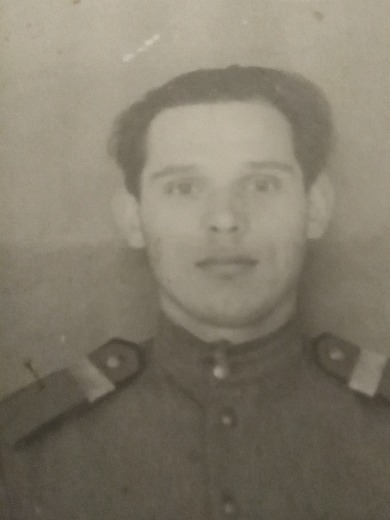 Гришакин Иван Андреевич
