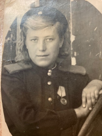 Есипова Любовь Михайловна
