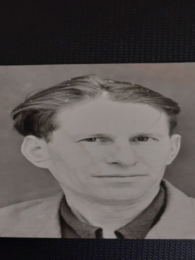 Толстогузов Иван Иванович