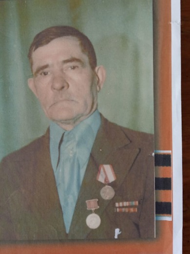 Карпуничев Петр Агеевич
