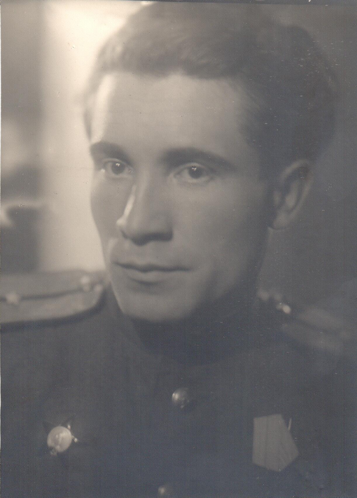 Исаков Василий Иванович