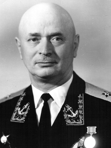 Овчинников Евгений Романович