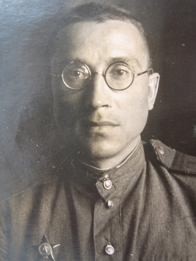 Жданов Павел Иваноич