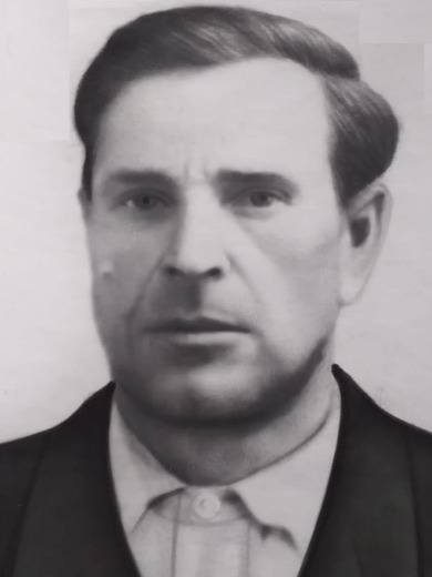 Интяпин Петр Гаврилович