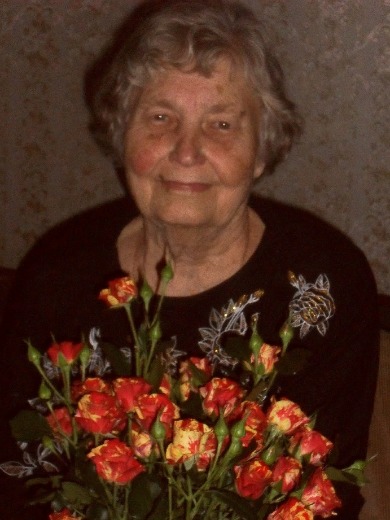 Круглова (Голикова) Антонина Михайловна